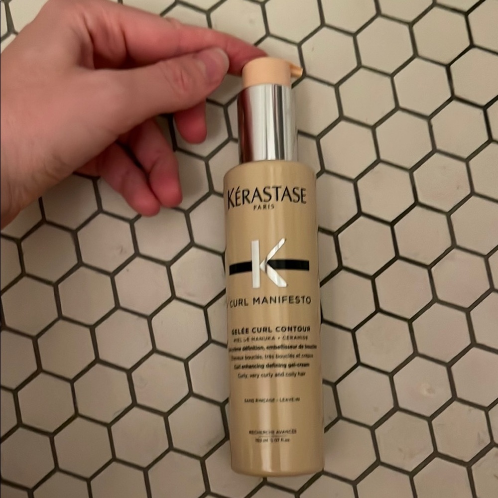 Kerastase Curl Manifesto Gel - Beige and Black